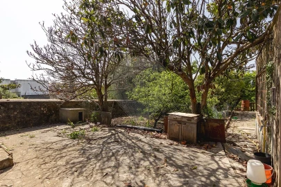 Moradia T3 para Venda em Almargem do Bispo, Pêro Pinheiro e Montelavar