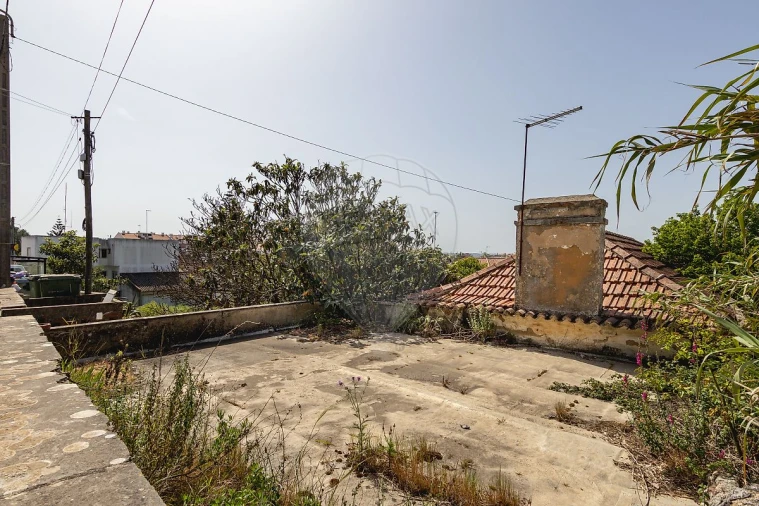 Moradia T3 para Venda em Almargem do Bispo, Pêro Pinheiro e Montelavar Foto 6