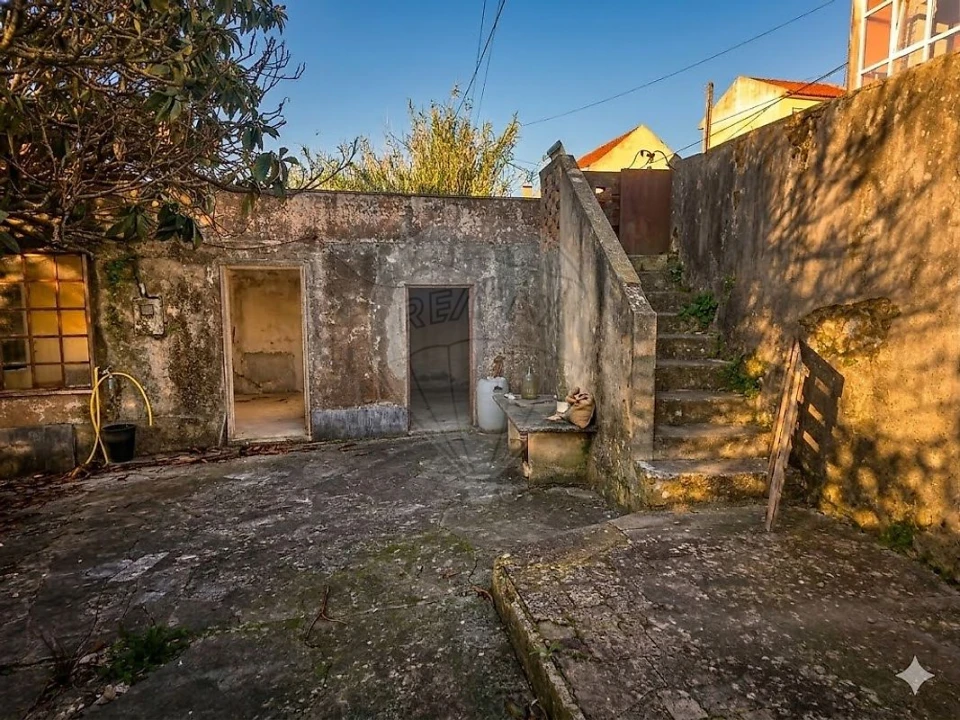 Moradia T3 para Venda em Almargem do Bispo, Pêro Pinheiro e Montelavar Foto 9