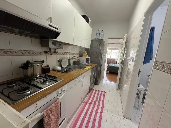 Apartamento T1 para Venda em Massamá e Monte Abraão Foto 12