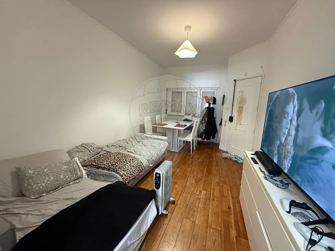 Apartamento T1 para Venda em Massamá e Monte Abraão Foto 13