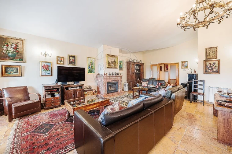 Moradia T4 para Venda em São João das Lampas e Terrugem Foto 2