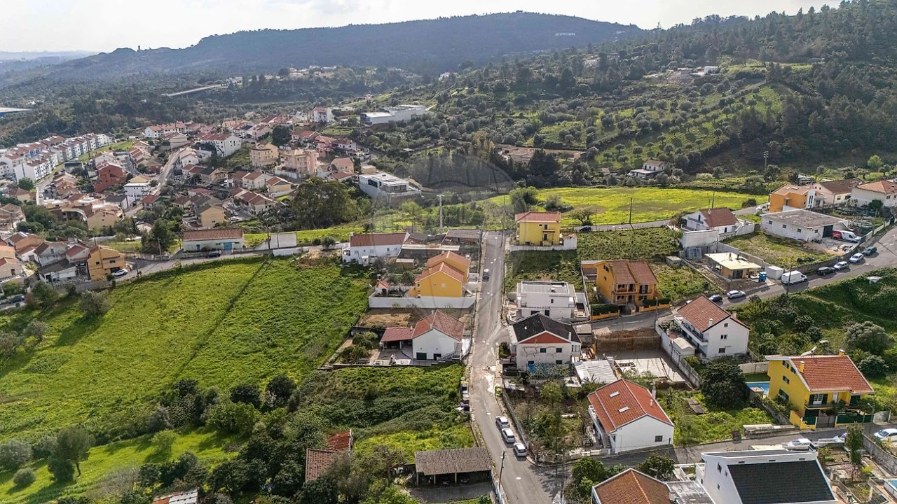 Terreno para Venda em Alverca do Ribatejo e Sobralinho Foto 11