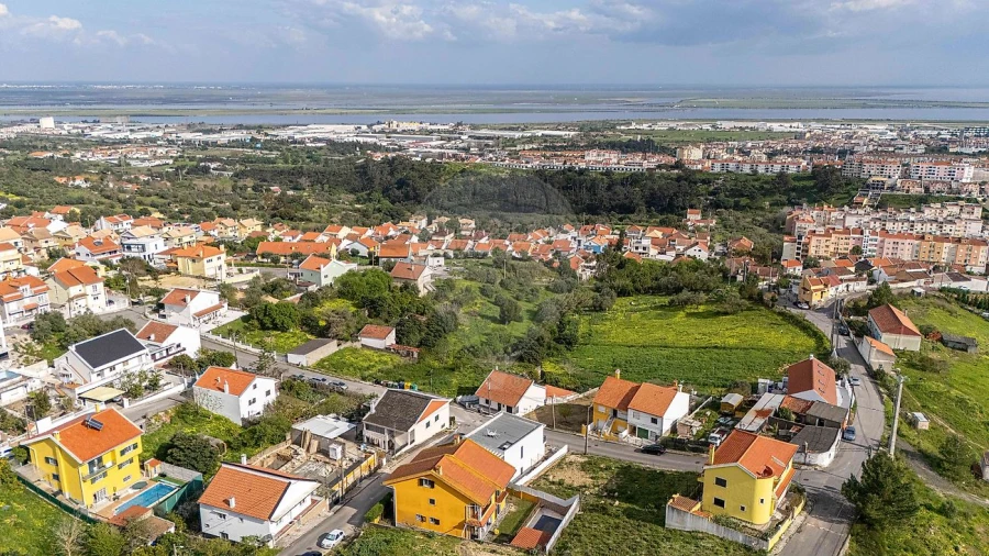 Terreno para Venda em Alverca do Ribatejo e Sobralinho Foto 15