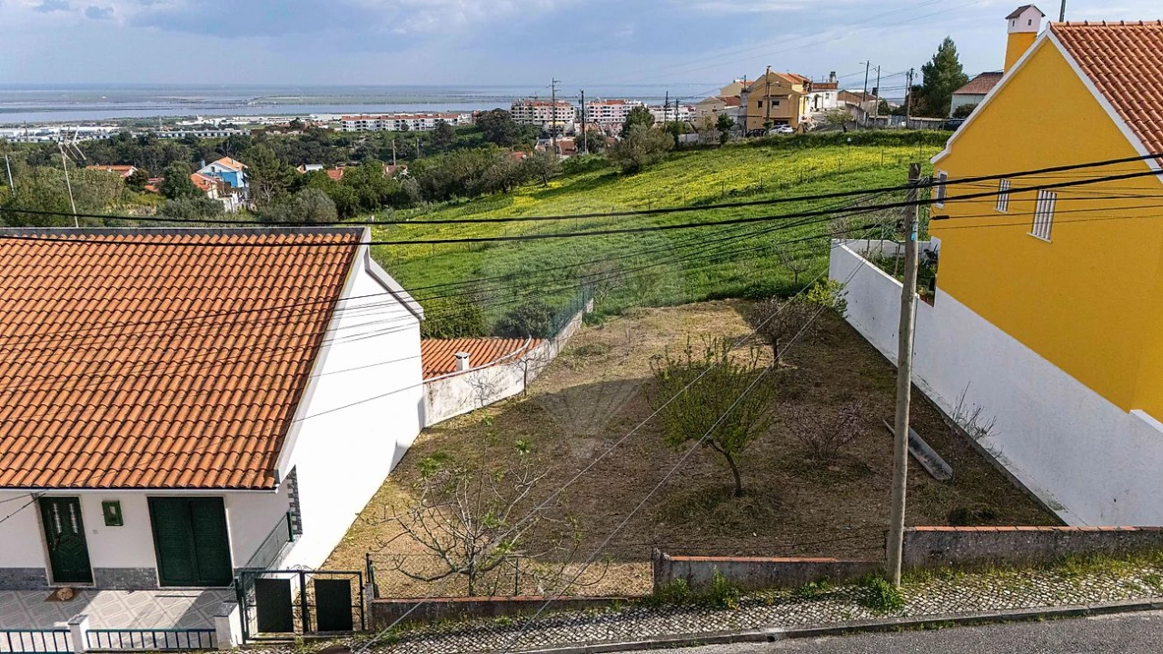 Terreno para Venda em Alverca do Ribatejo e Sobralinho Foto 6