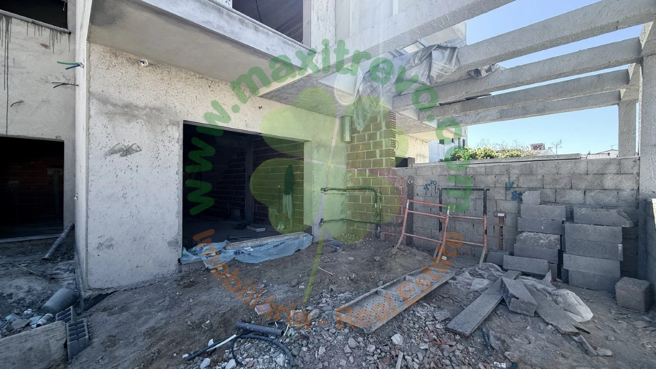 Moradia T4 para Venda em Fernao Ferro Foto 5