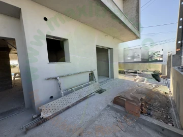 Moradia T4 para Venda em Fernao Ferro