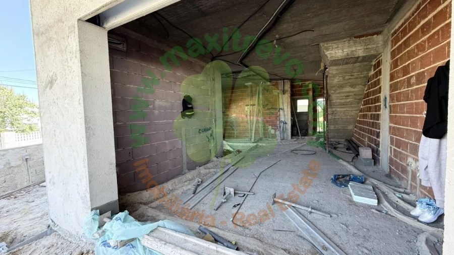 Moradia T4 para Venda em Fernao Ferro Foto 3