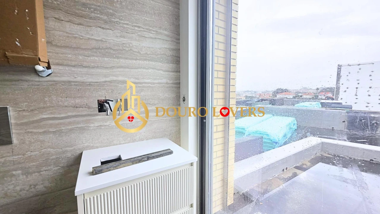 Apartamento T2 para Venda em São Felix da Marinha Foto 7