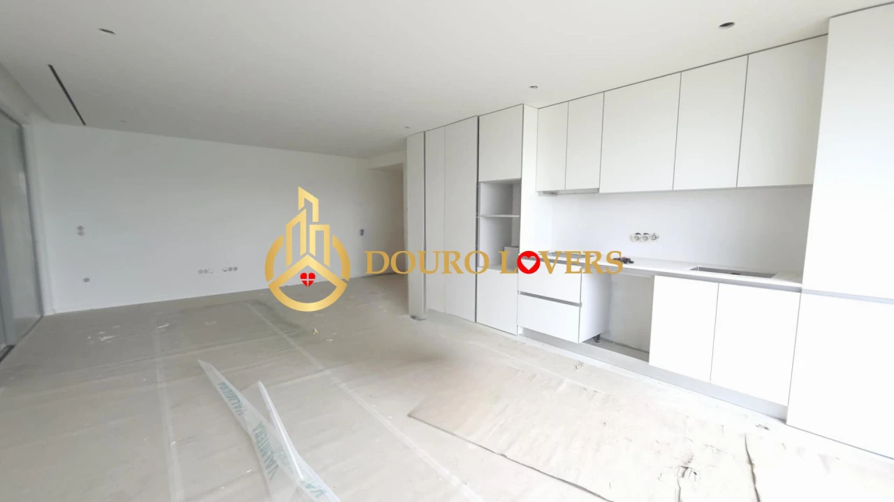 Apartamento T2 para Venda em São Felix da Marinha Foto 8