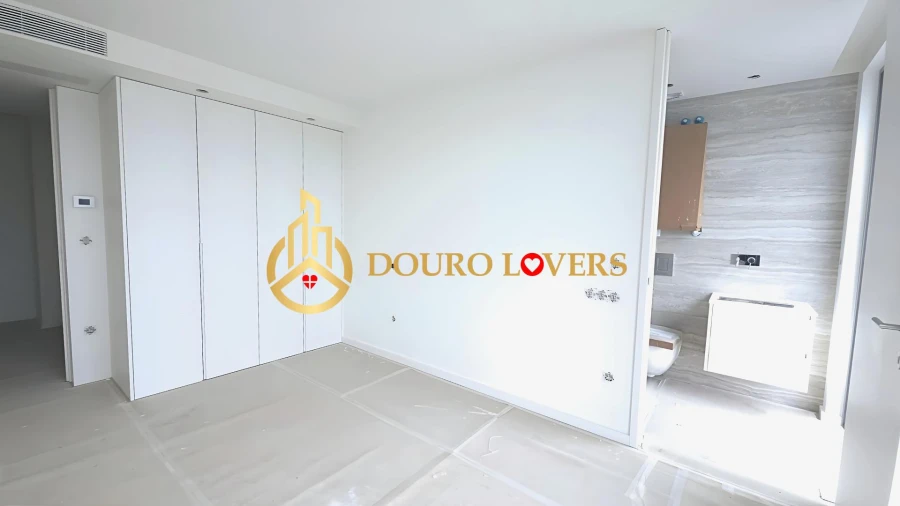 Apartamento T2 para Venda em São Felix da Marinha Foto 24