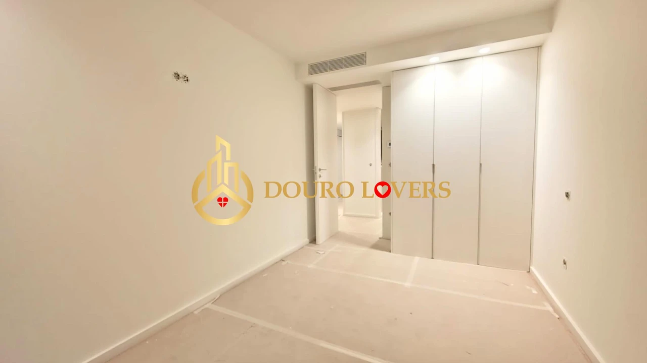 Apartamento T3 para Venda em São Felix da Marinha Foto 11