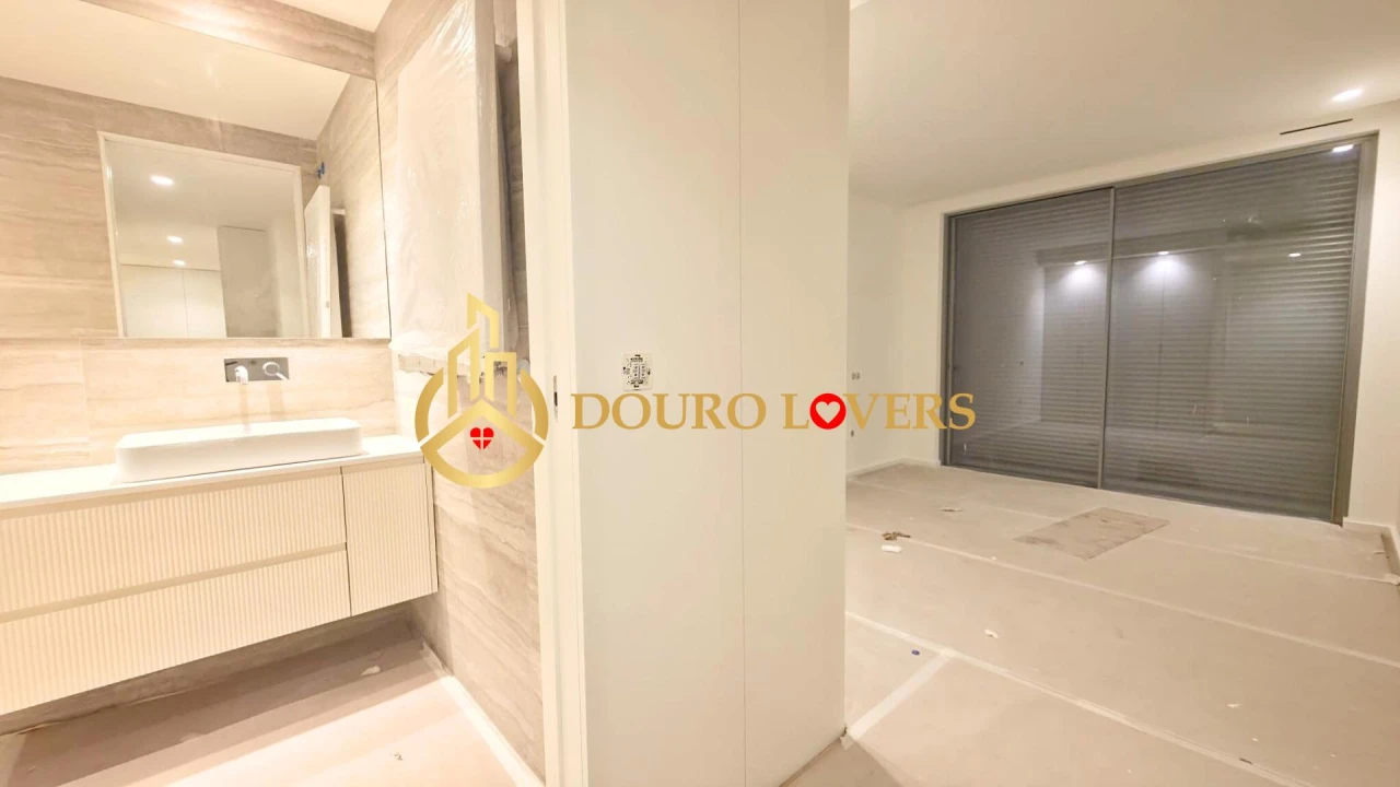 Apartamento T3 para Venda em São Felix da Marinha Foto 15