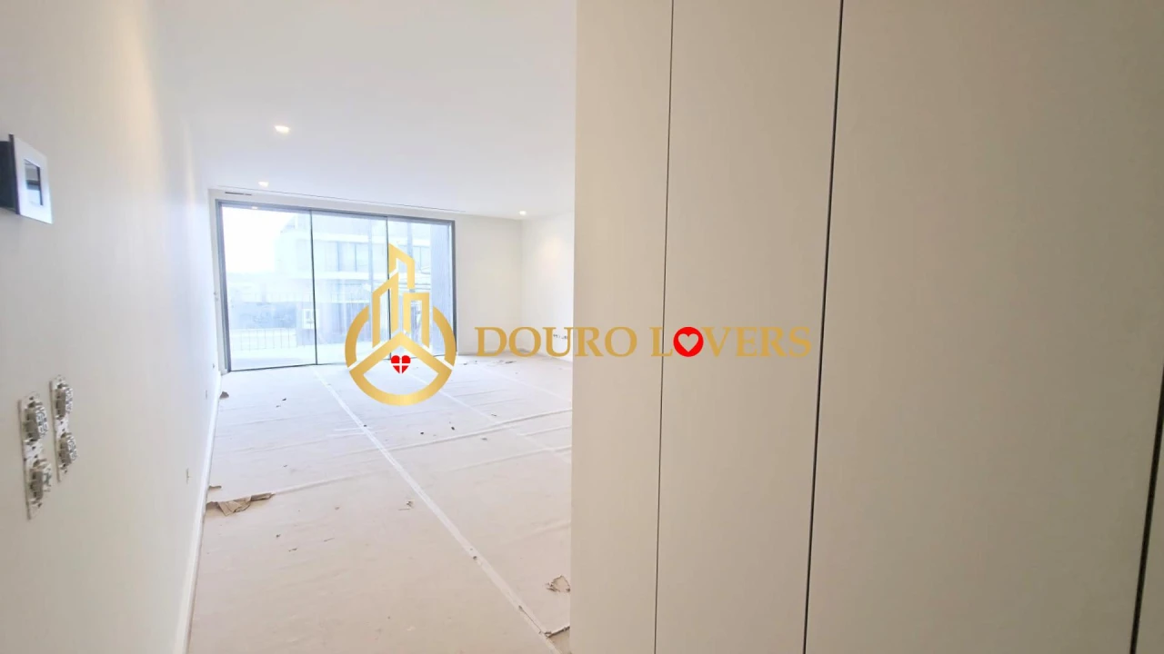 Apartamento T3 para Venda em São Felix da Marinha Foto 9