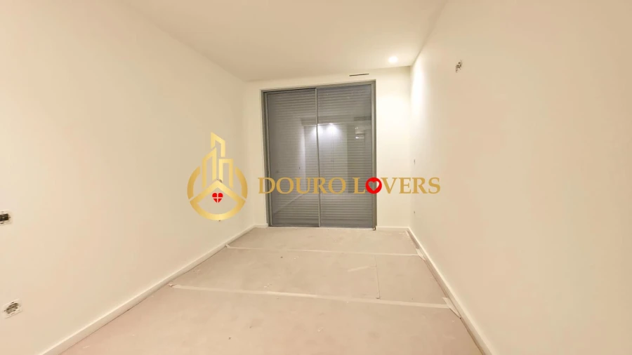 Apartamento T3 para Venda em São Felix da Marinha Foto 13