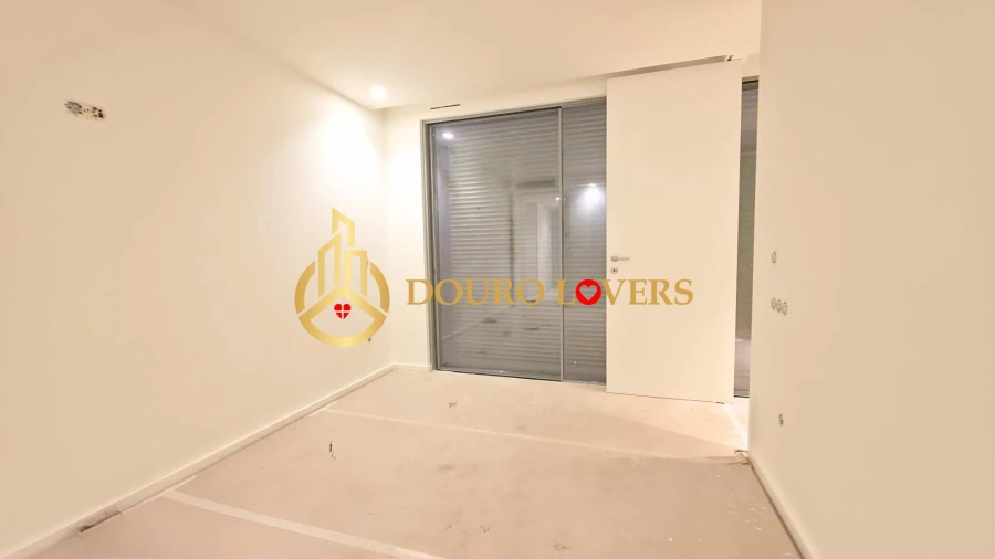 Apartamento T3 para Venda em São Felix da Marinha Foto 14