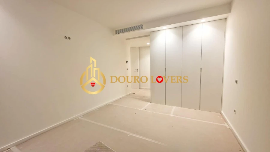 Apartamento T3 para Venda em São Felix da Marinha Foto 16