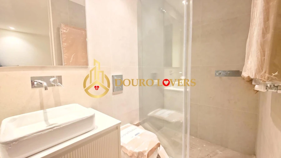 Apartamento T3 para Venda em São Felix da Marinha Foto 19