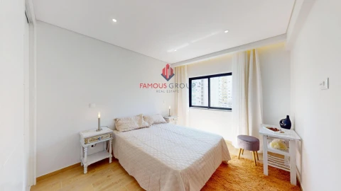 Apartamento T2 para Venda em Portimão