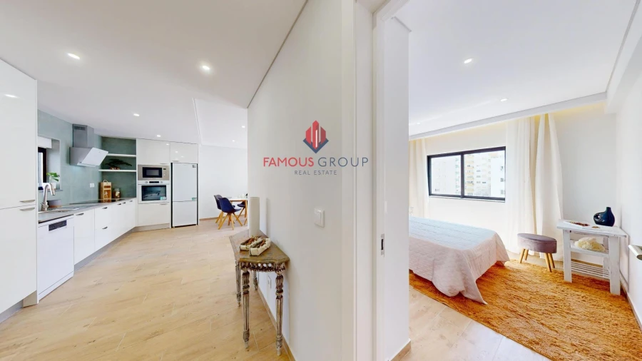 Apartamento T2 para Venda em Portimão Foto 25
