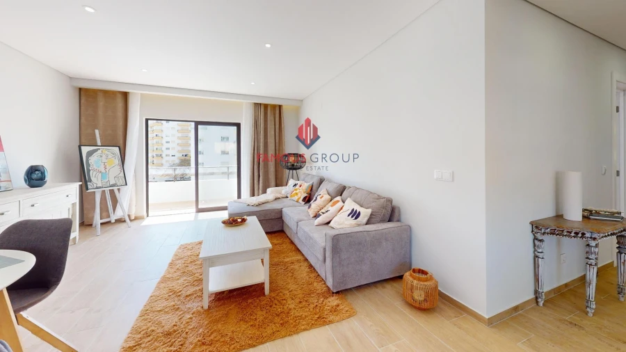 Apartamento T2 para Venda em Portimão Foto 4