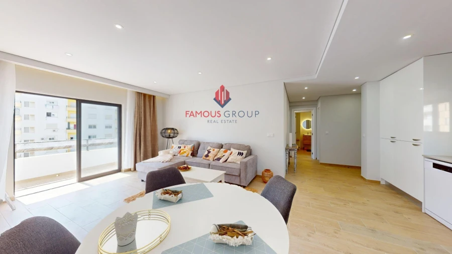 Apartamento T2 para Venda em Portimão Foto 8