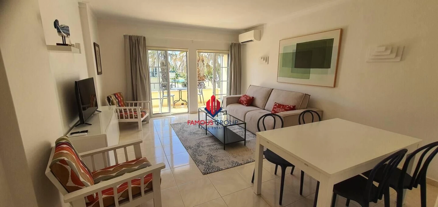Apartamento T1 para Venda em Alvor Foto 1