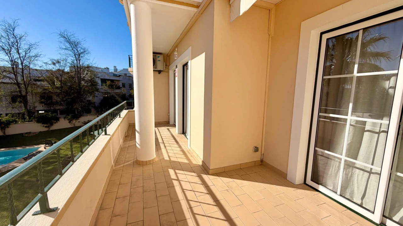Apartamento T1 para Venda em Alvor Foto 19