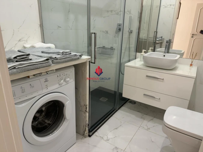 Apartamento T1 para Venda em Alvor Foto 11