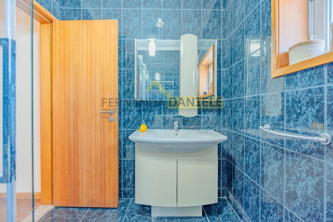 Moradia T4 para Venda em Santa Maria da Feira, Travanca, Sanfins e Espargo Foto 14