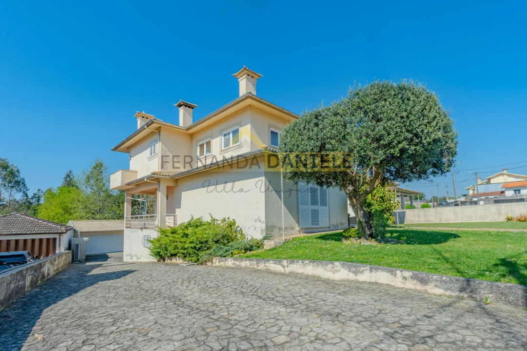 Moradia T4 para Venda em Santa Maria da Feira, Travanca, Sanfins e Espargo Foto 30