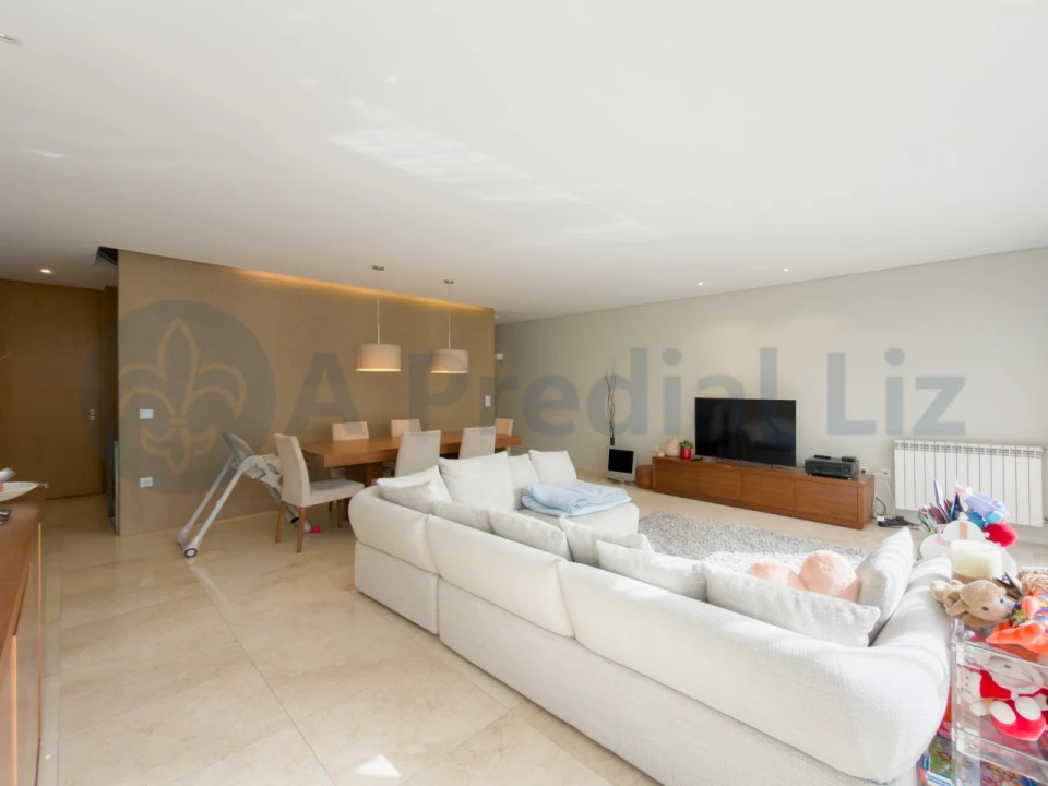 Moradia T3 para Venda em Nogueira e Silva Escura Foto 4