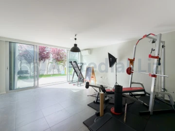 Moradia T3 para Venda em Nogueira e Silva Escura