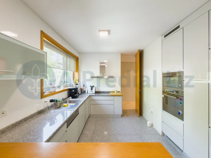 Moradia T3 para Venda em Nogueira e Silva Escura Foto 8