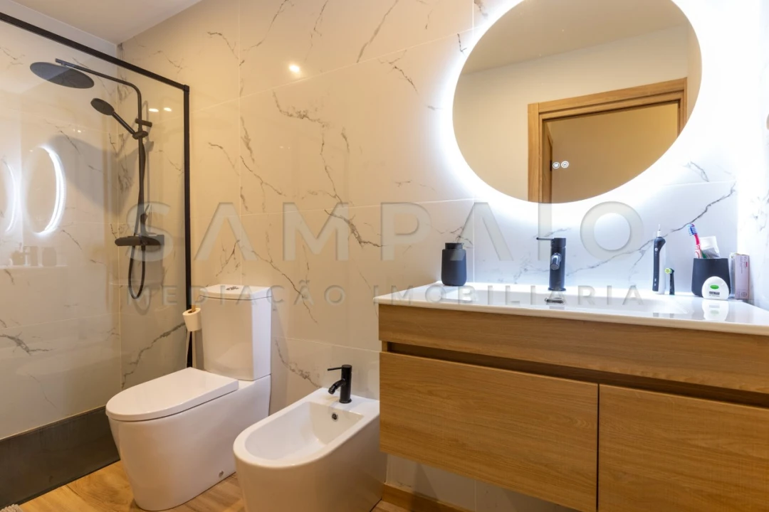 Apartamento T2 para Venda em Fânzeres e São Pedro da Cova Foto 22