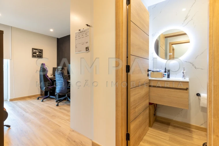 Apartamento T2 para Venda em Fânzeres e São Pedro da Cova Foto 18