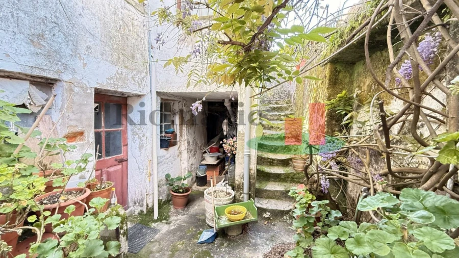 Moradia T3 para Venda em Rio Maior Foto 11