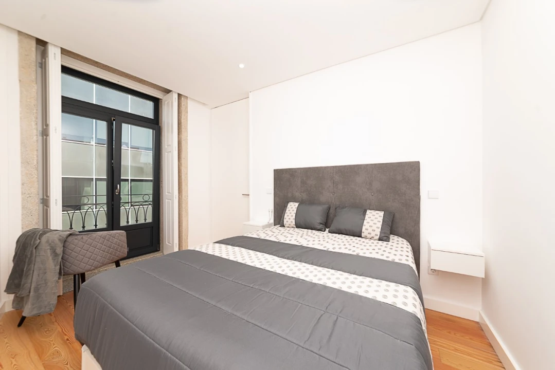 Apartamento T1 para Arrendamento em Cedofeita, Santo Ildefonso, Sé, Miragaia, São Nicolau e Vitória Foto 7
