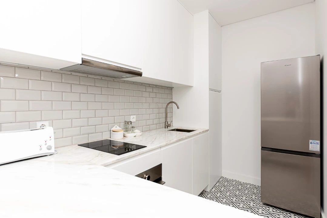 Apartamento T1 para Arrendamento em Cedofeita, Santo Ildefonso, Sé, Miragaia, São Nicolau e Vitória Foto 5