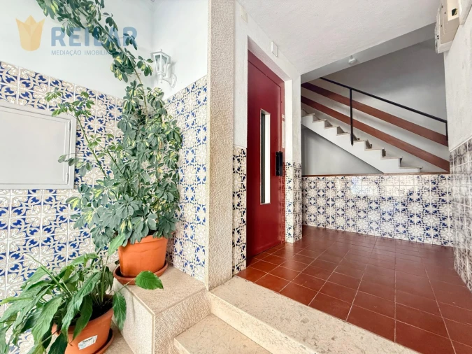 Apartamento T2 para Venda em Odivelas Foto 38