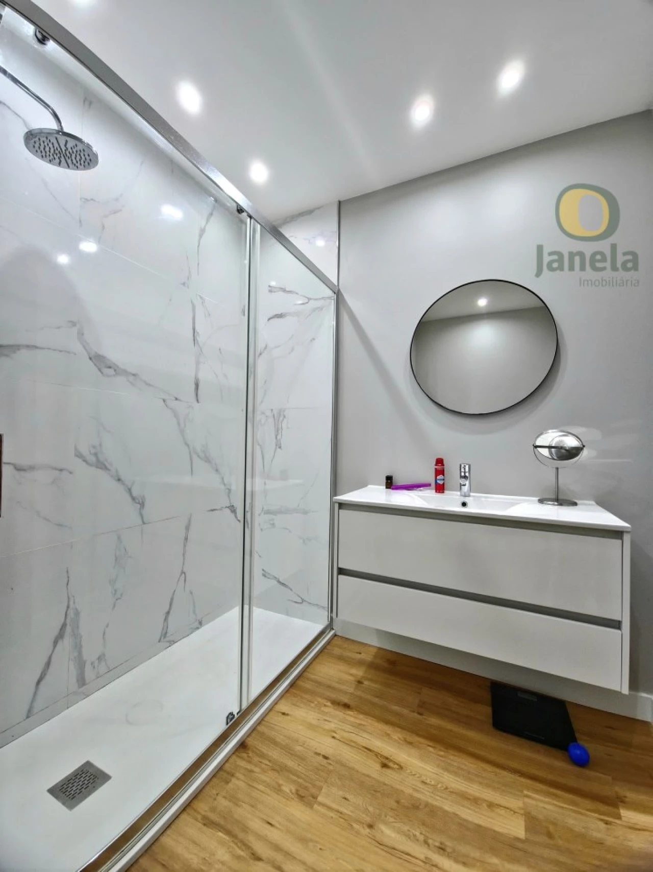 Apartamento T5 para Venda em Faro (Sé e São Pedro) Foto 27