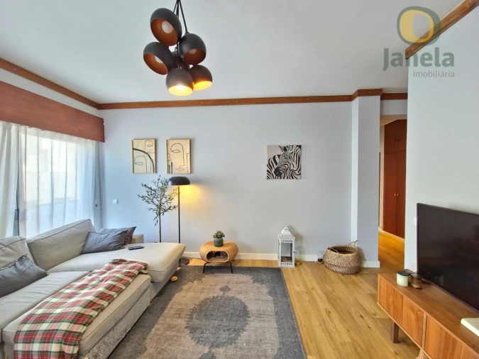 Apartamento T5 para Venda em Faro (Sé e São Pedro) Foto 7