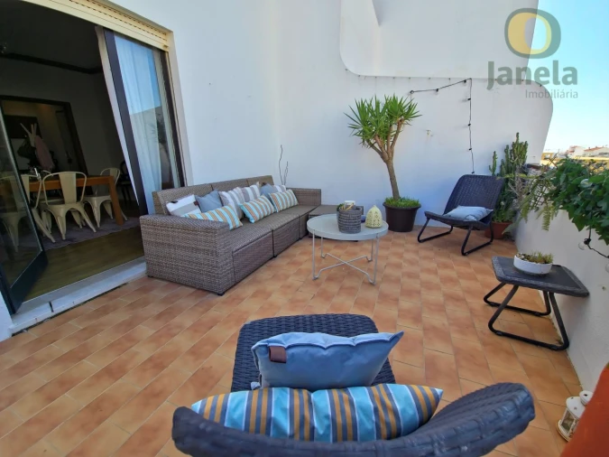 Apartamento T5 para Venda em Faro (Sé e São Pedro) Foto 2