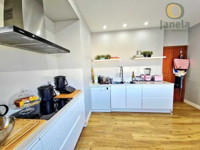 Apartamento T5 para Venda em Faro (Sé e São Pedro) Foto 9