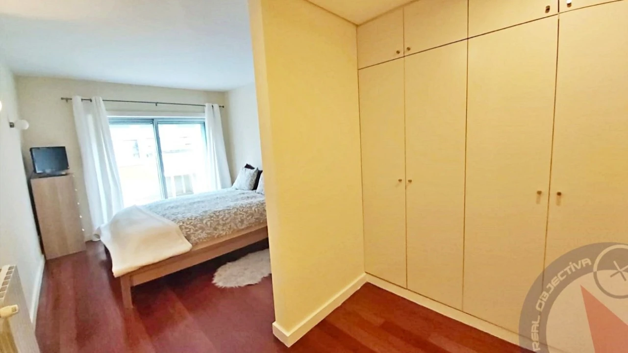 Apartamento T3 para Arrendamento em Castêlo da Maia Foto 8