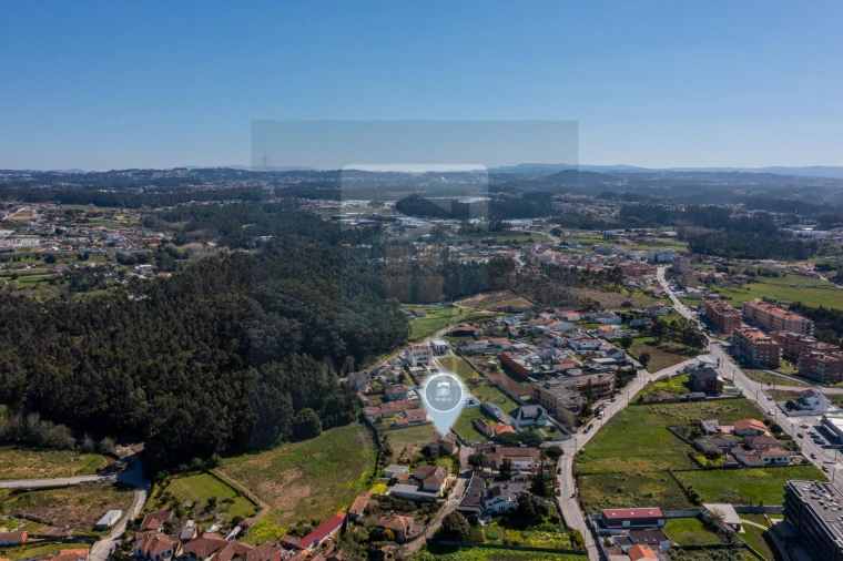 Moradia T4 para Venda em São Felix da Marinha Foto 10