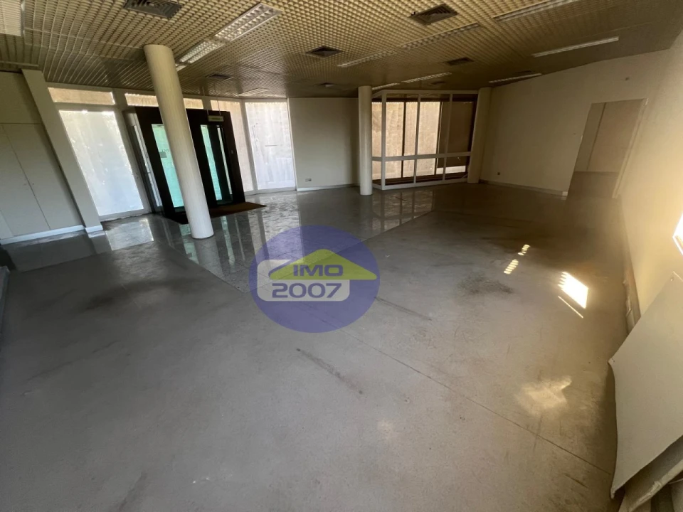 Loja para Venda em São Paio de Oleiros Foto 6