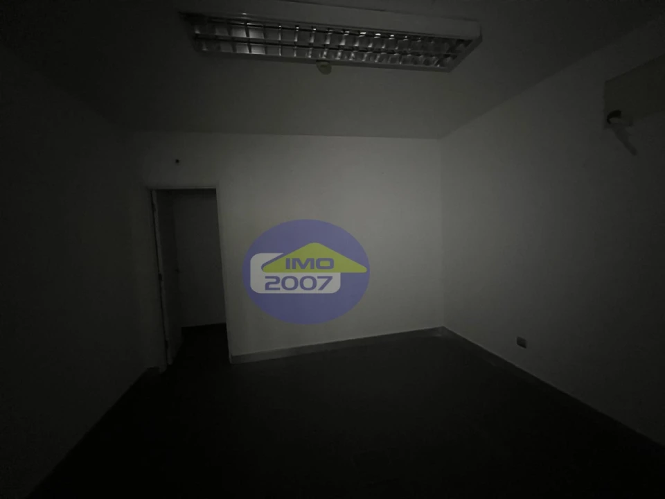 Loja para Venda em São Paio de Oleiros Foto 15