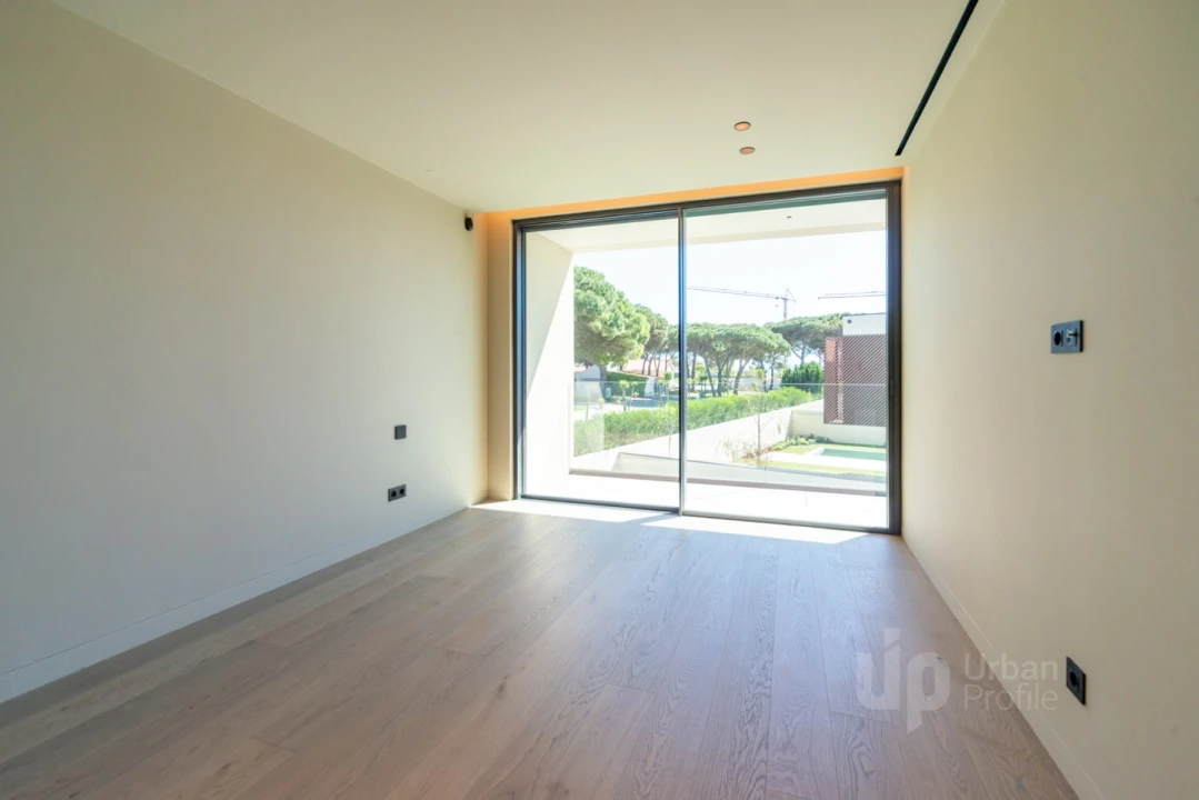 Moradia T5 para Venda em Cascais e Estoril Foto 34