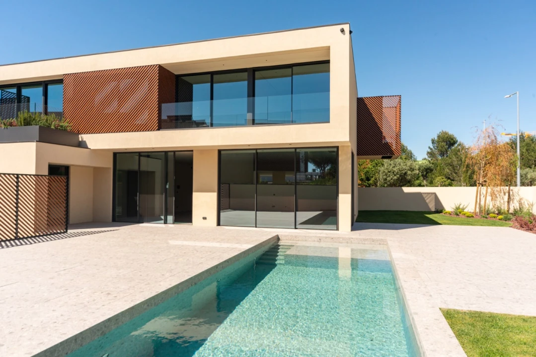 Moradia T5 para Venda em Cascais e Estoril Foto 1